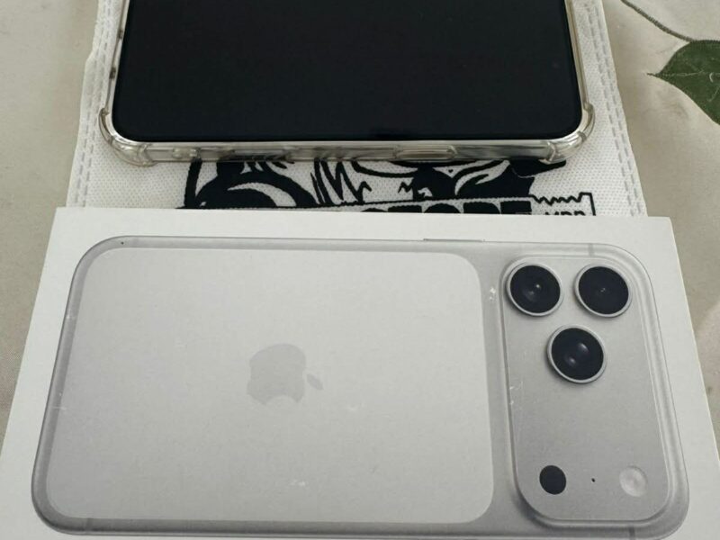 Apple iPhone 17 pro max 256gb silver 1 semana de uso